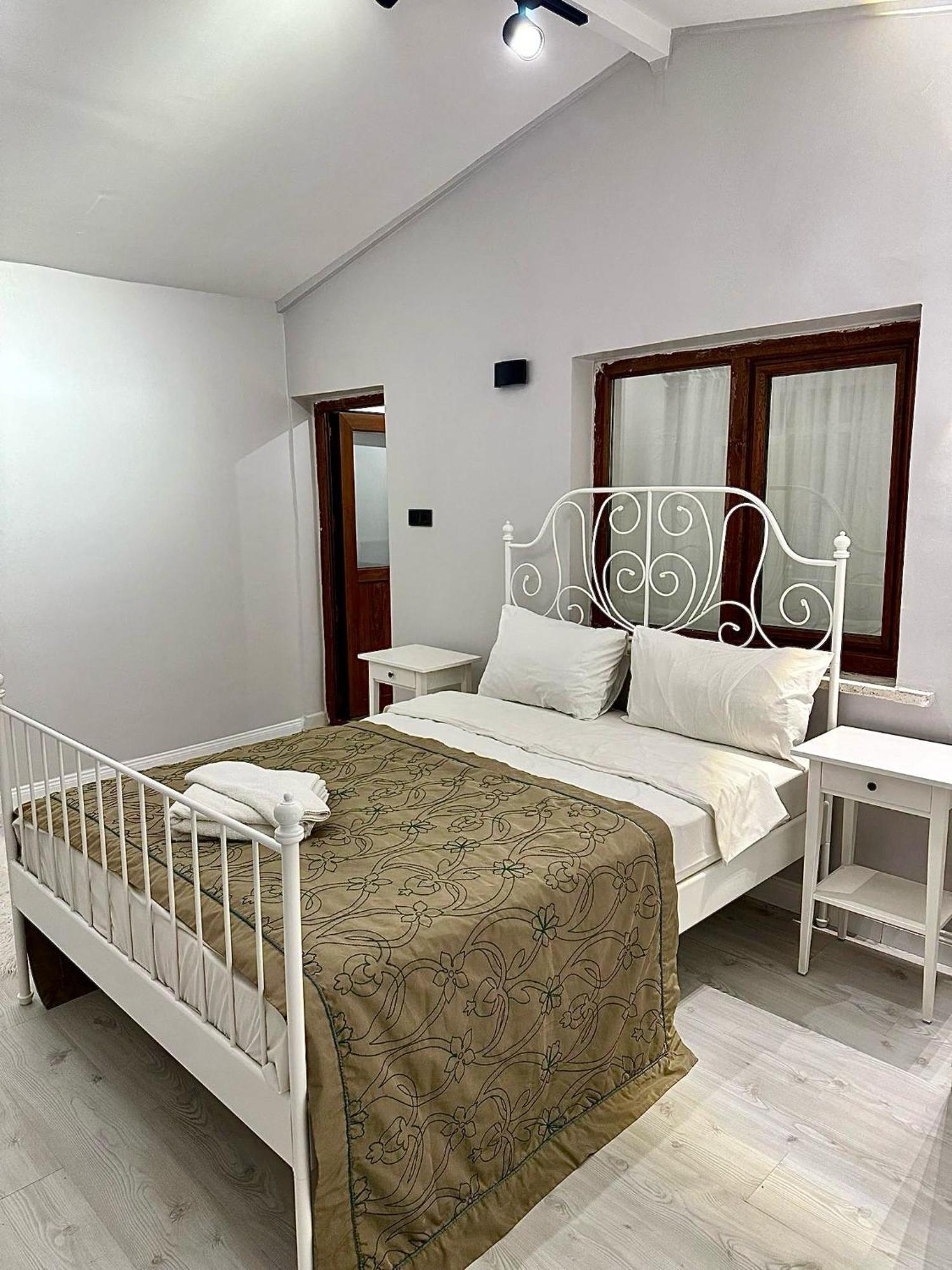 Hotel Ortakoey Tiny One Estambul Exterior foto